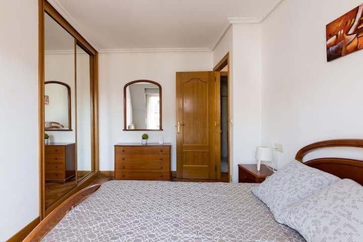 Luminoso Atico En San-Sebastian Apartment San Sebastian Bagian luar foto