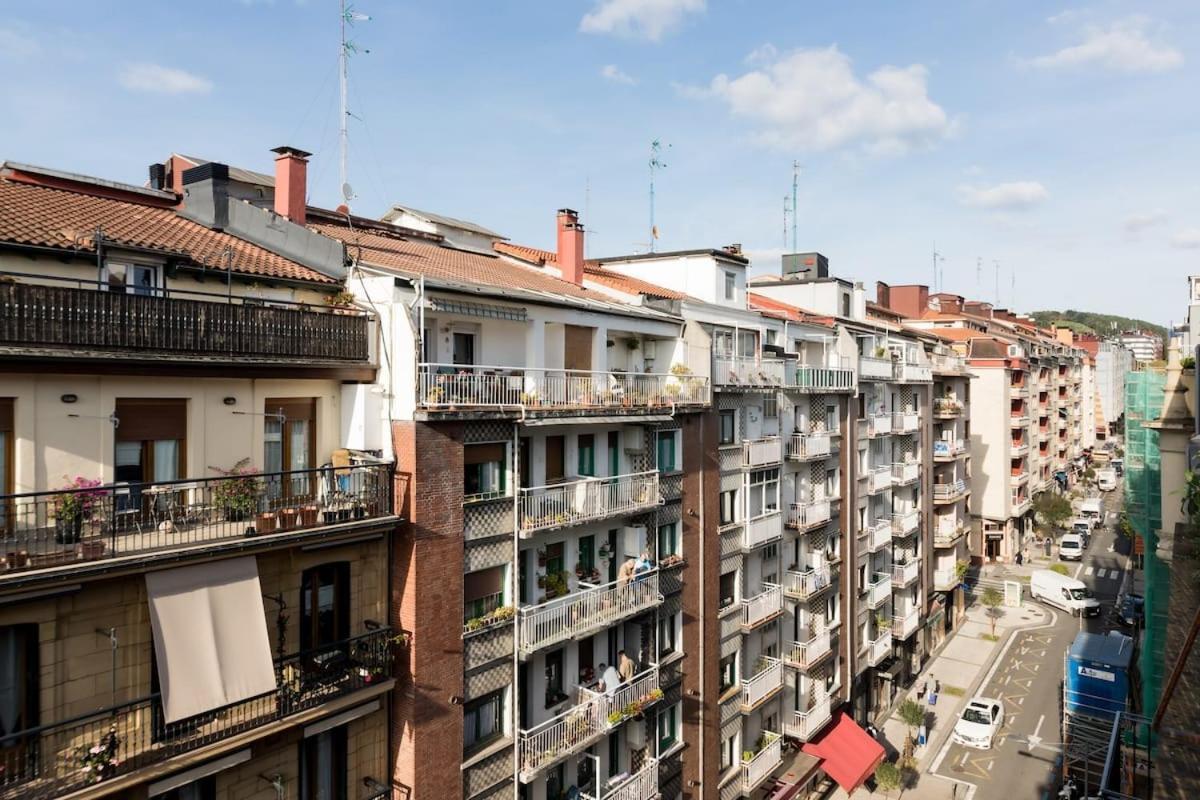 Luminoso Atico En San-Sebastian Apartment San Sebastian Bagian luar foto